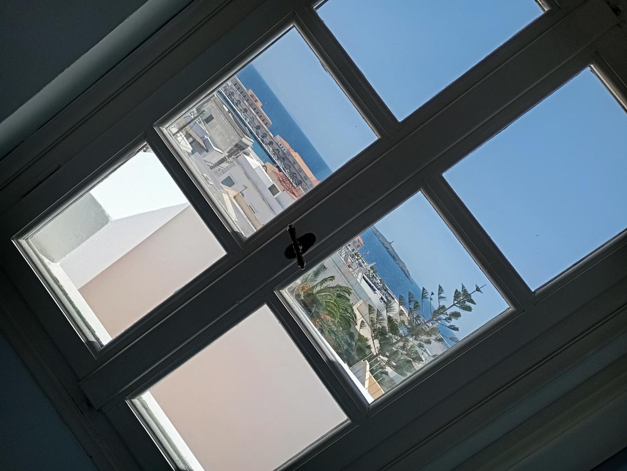 Asia Apartament Ermupoli